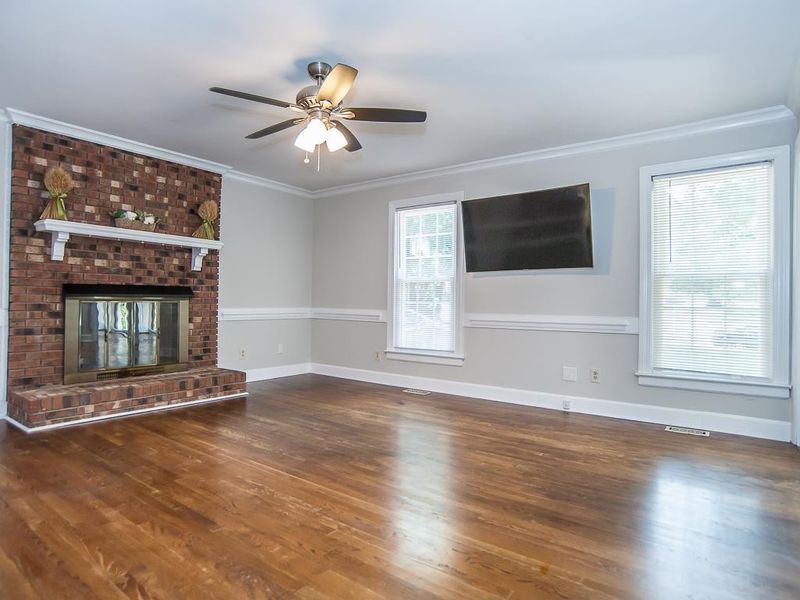202 Dutchess Dr, Cary, NC 27513