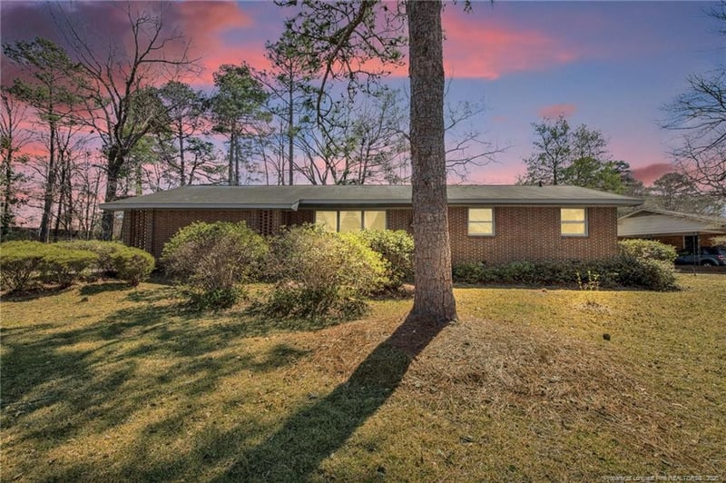 202 Eunice Dr, Fayetteville, NC 28311