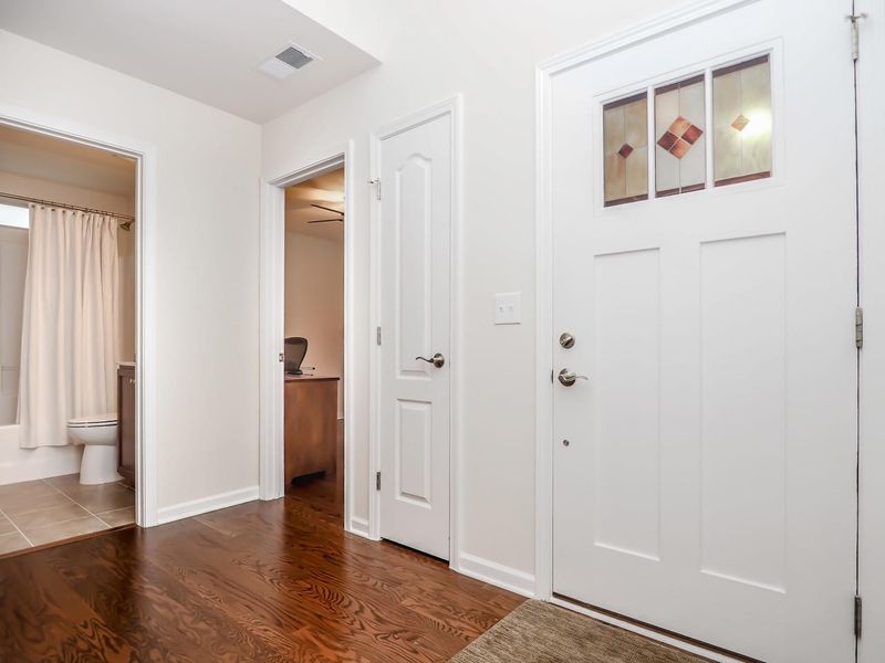 202 Foxborough Ln, Durham, NC 27703