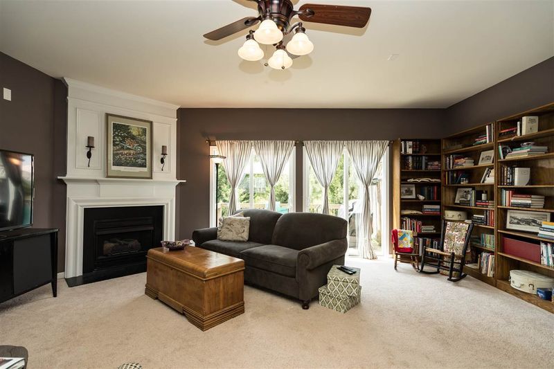 202 Great Ridge Ct, Morrisville, NC 27560