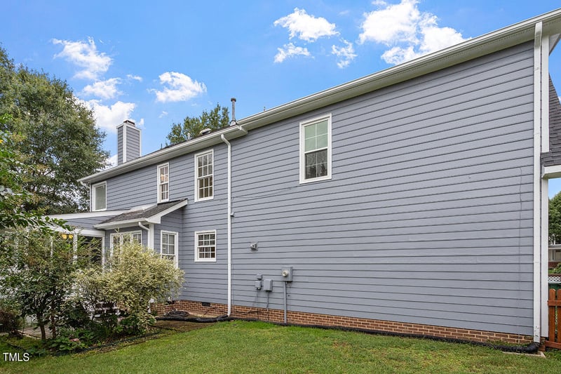 202 Halpen Dr, Cary, NC 27513