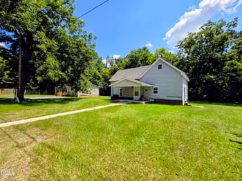 202 Hill St, Smithfield, NC 27577