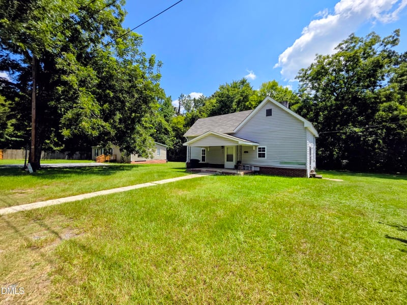 202 Hill St, Smithfield, NC 27577