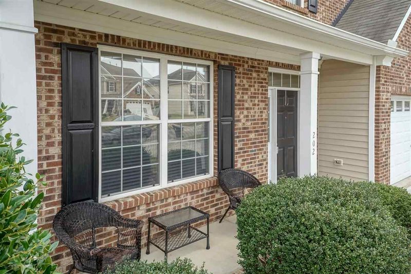 202 Hope Valley Rd, Knightdale, NC 27545