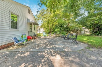 202 Hull Rd, Fayetteville, NC 28303