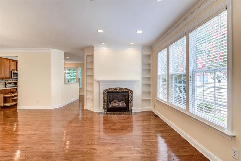 202 Indian Elm Ln, Cary, NC 27519