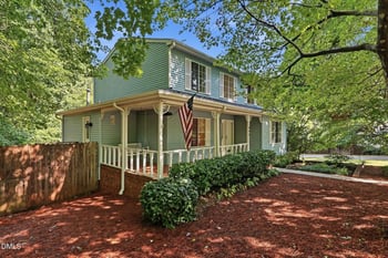 202 Indigo Dr, Cary, NC 27513