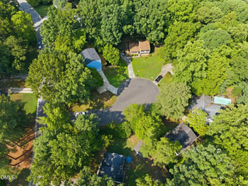 202 Indigo Dr, Cary, NC 27513