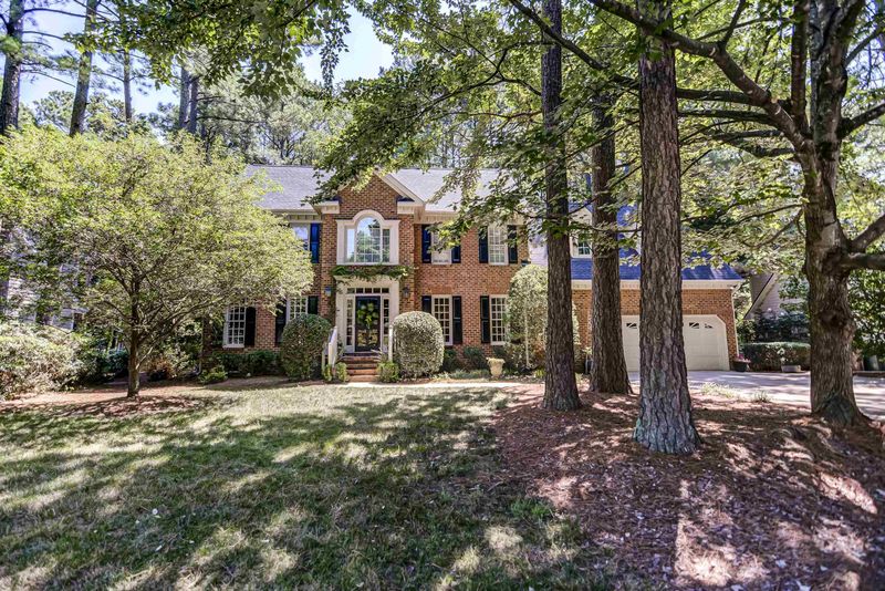 202 Kettlebridge Dr, Cary, NC 27511