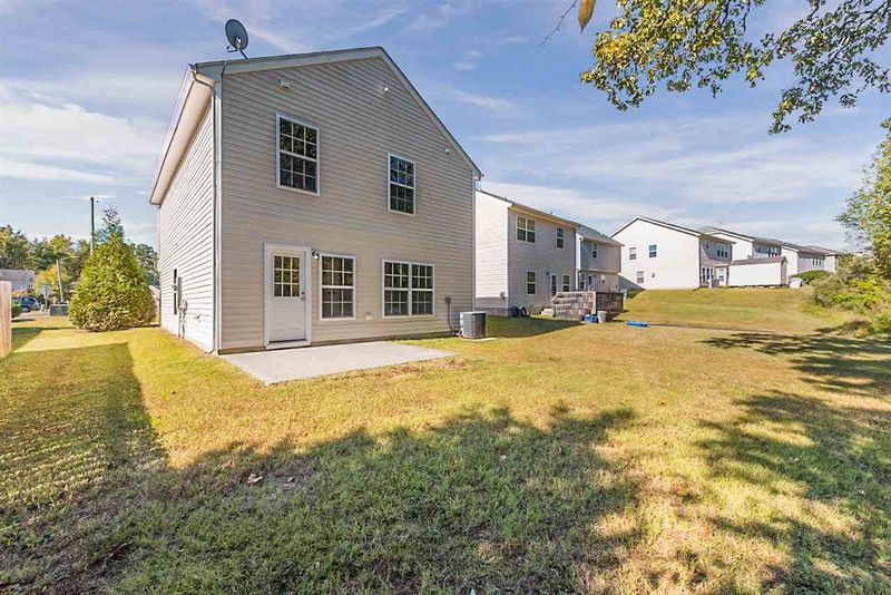 202 Knightwood Dr, Durham, NC 27703