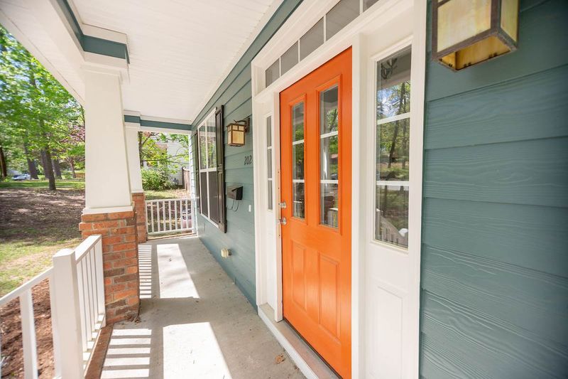 202 W Knox St, Durham, NC 27701