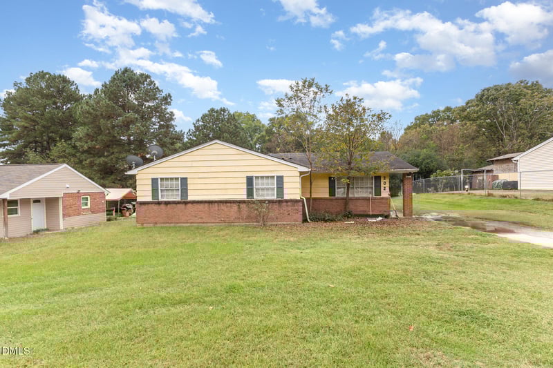 202 Lynn Rd, Durham, NC 27703