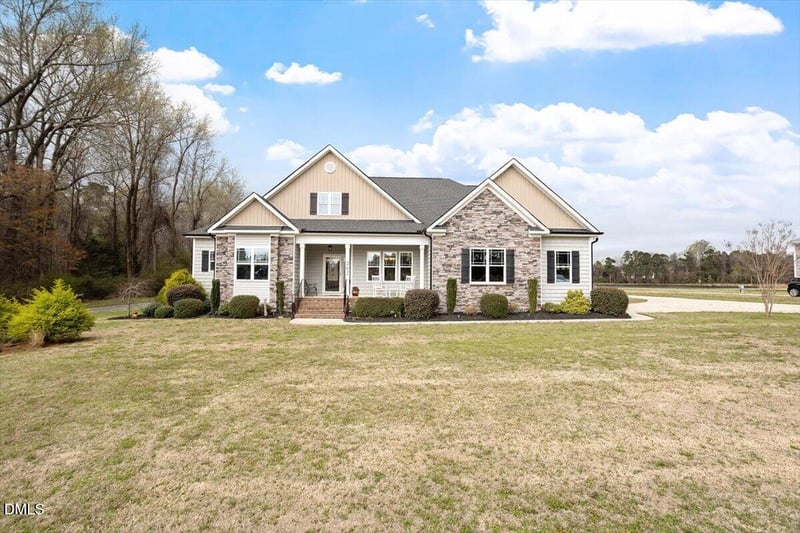 202 Mabry Rd, Angier, NC 27501