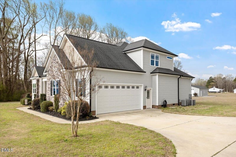 202 Mabry Rd, Angier, NC 27501