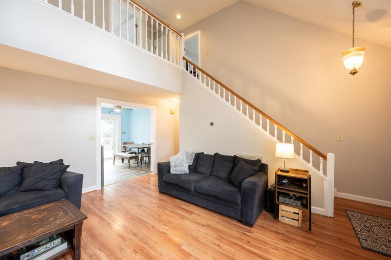 202 Mainsail Dr, Cary, NC 27511