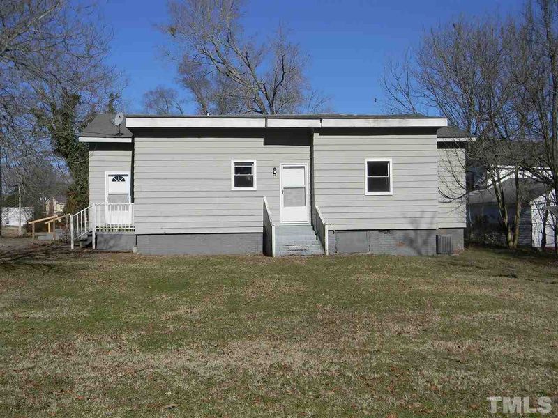 202 E Mason St E, Franklinton, NC 27525