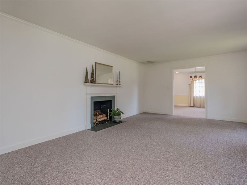202 W Meadowbrook Dr W, Smithfield, NC 27577