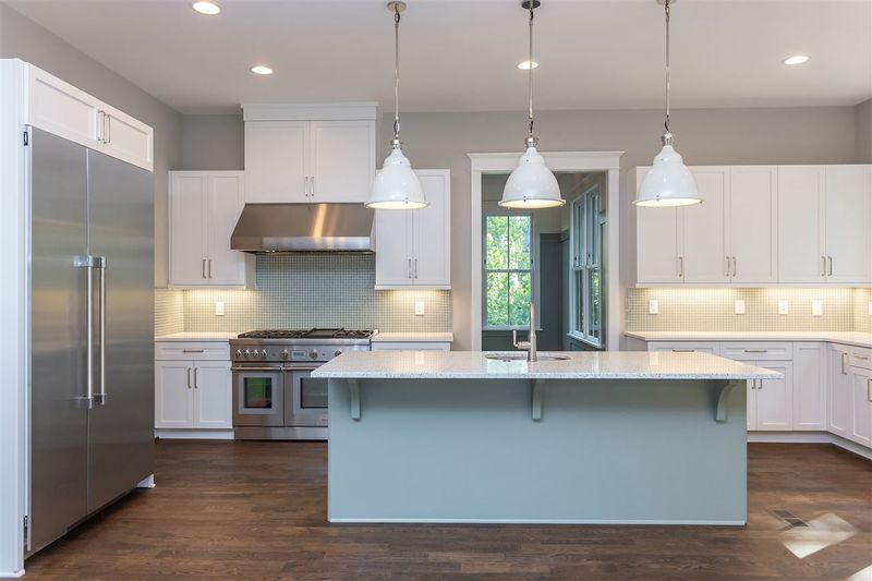 202 Montclair Way, Chapel Hill, NC 27516