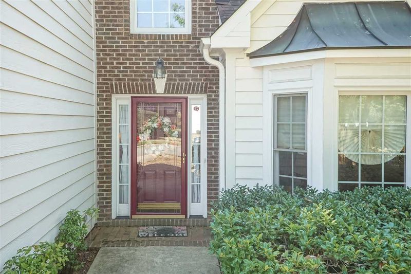 202 Newberry Ln, Durham, NC 27703