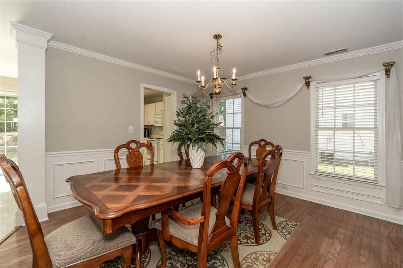 202 Newberry Ln, Durham, NC 27703