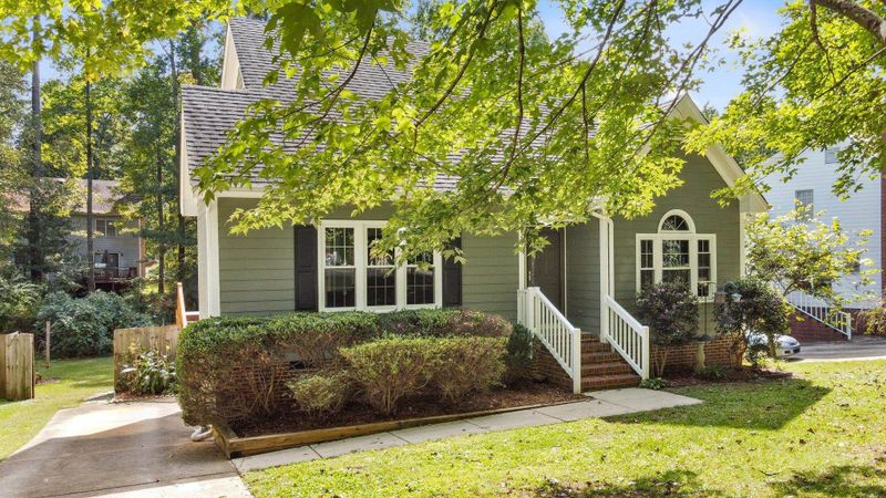 202 Nicholson Dr, Garner, NC 27529