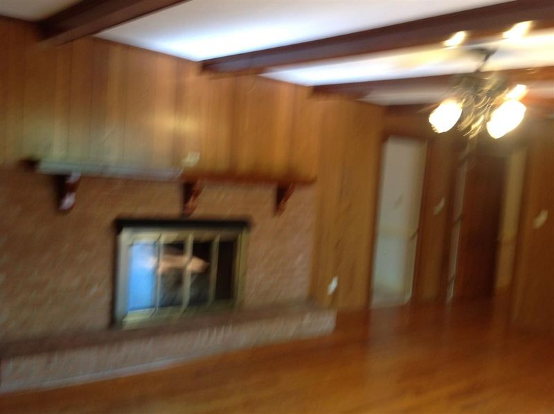 202 Oak Dr, Louisburg, NC 27549