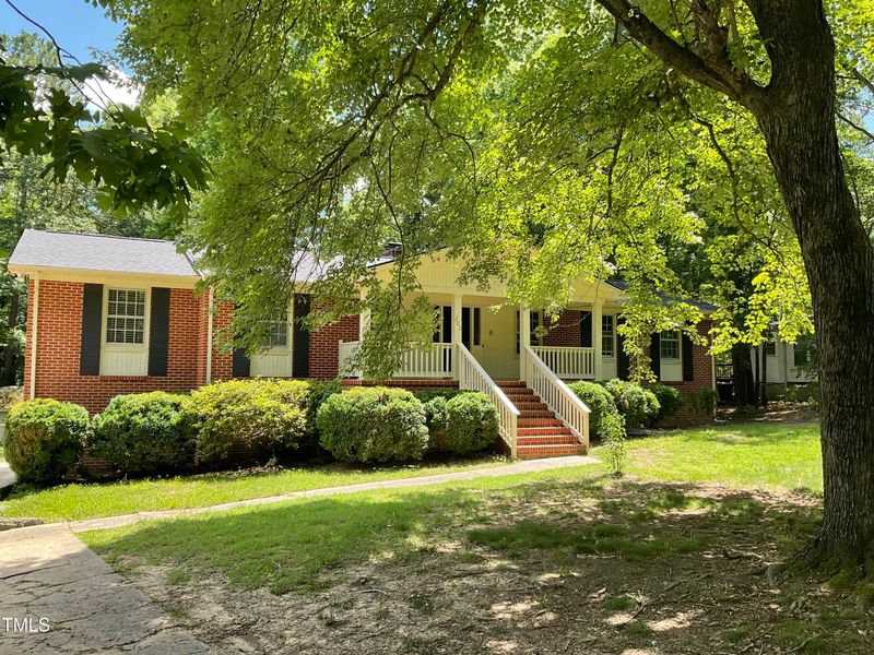 202 Obie Dr, Durham, NC 27713