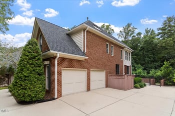 202 Oxford Creek Rd, Cary, NC 27519
