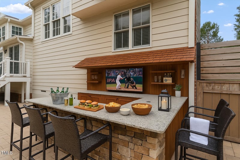 202 Oxford Creek Rd, Cary, NC 27519