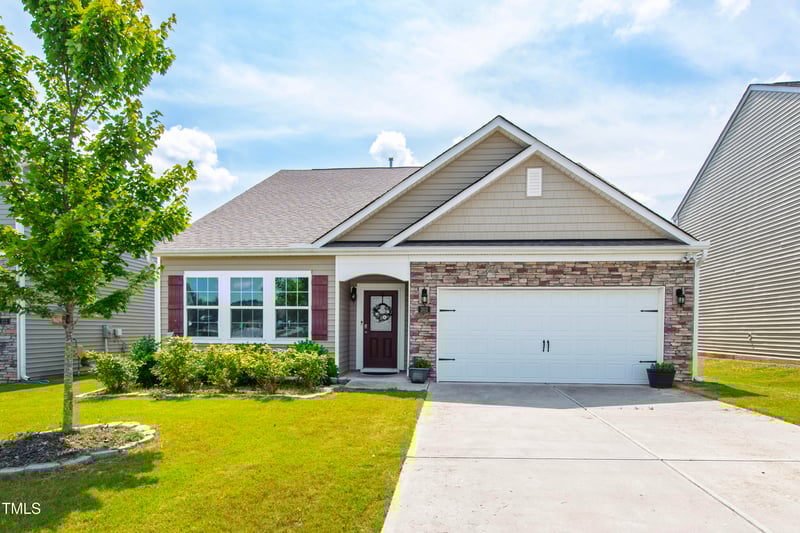 202 Painted Way, Clayton, NC 27527