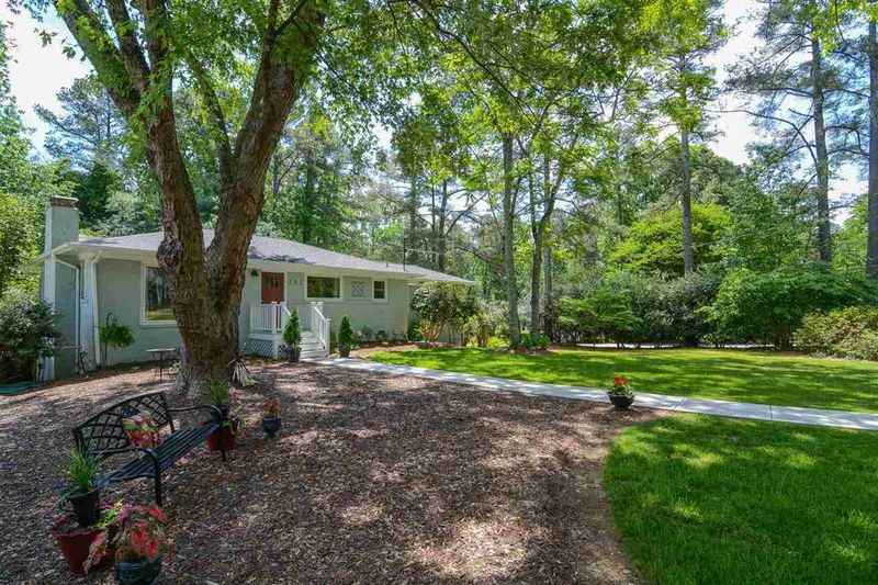 202 Pearson St, Apex, NC 27502