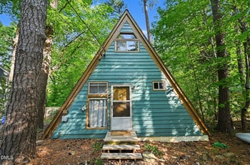 202 Purefoy Rd, Chapel Hill, NC 27514