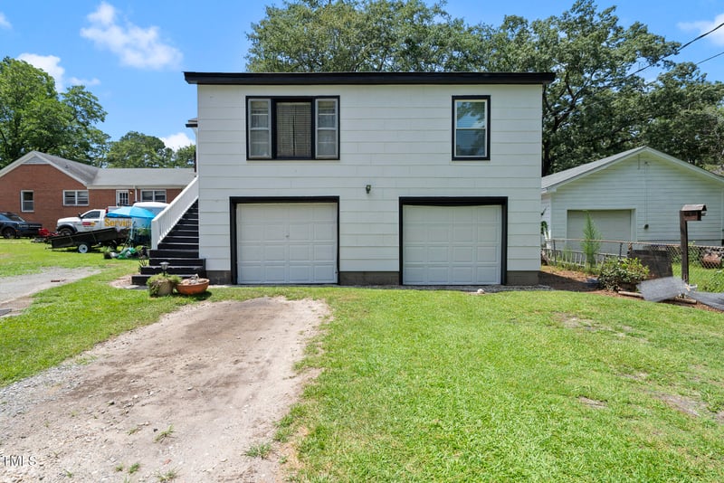 202 Ransom St, Fuquay Varina, NC 27526