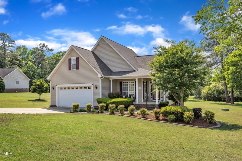 202 Reeder Branch Dr, Clayton, NC 27520
