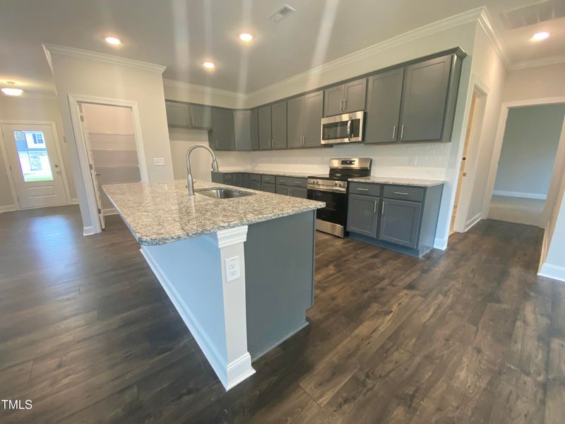 202 Rolling Pasture Way, Sanford, NC 27332