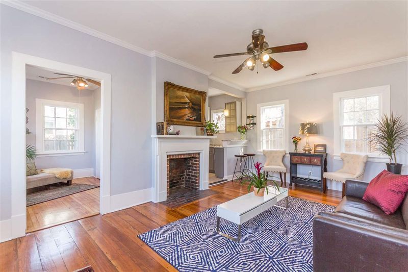 202 N State St, Raleigh, NC 27601