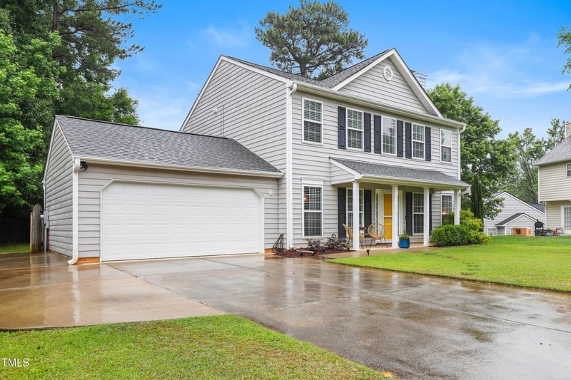 202 Stonecreek Dr, Apex, NC 27539