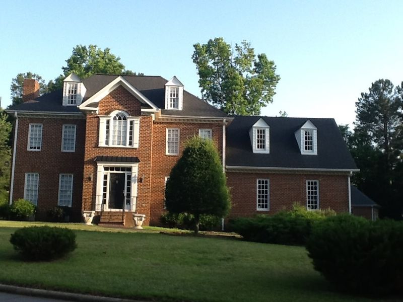 202 Torrey Pines Dr, Cary, NC 27513