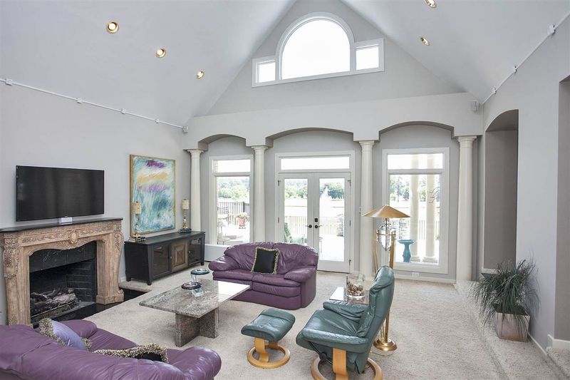 202 Turquoise Creek Dr, Cary, NC 27513
