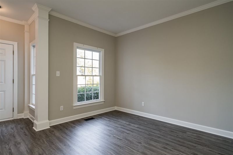 202 Whiteberry Dr, Cary, NC 27519