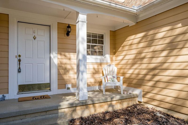 202 Windance Ct, Cary, NC 27518