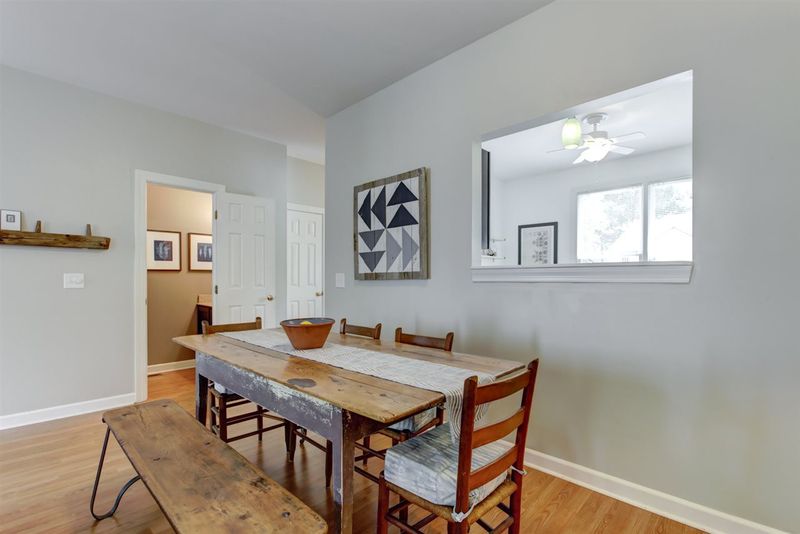 202 Windbyrne Dr, Cary, NC 27513