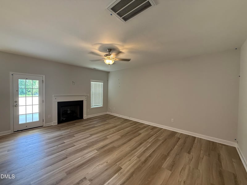 202 Yardley Dr, Smithfield, NC 27577