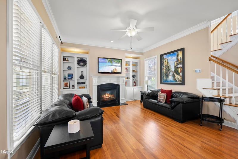 2020 Hornbeck Ct, Raleigh, NC 27614