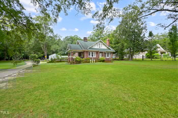 2020 Lee Ave, Sanford, NC 27330