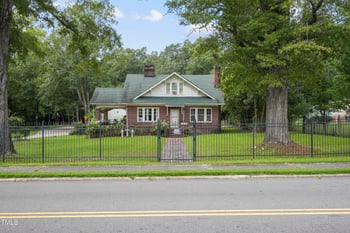 2020 Lee Ave, Sanford, NC 27330