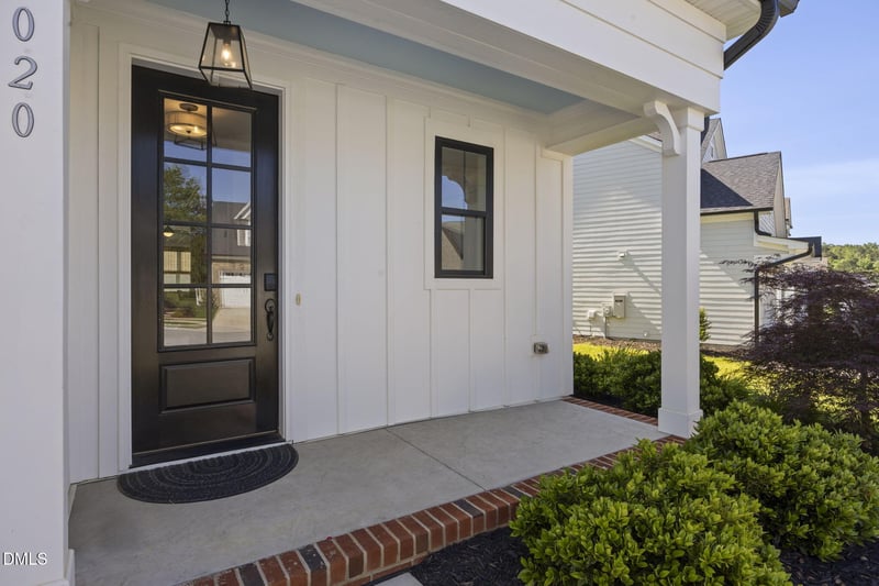 2020 Moonraker Dr, Fuquay Varina, NC 27526