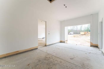 2020 Pewter Dr, West End, NC 27376