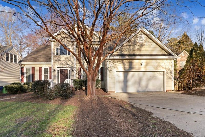 2020 Shadow Creek Dr, Raleigh, NC 27604