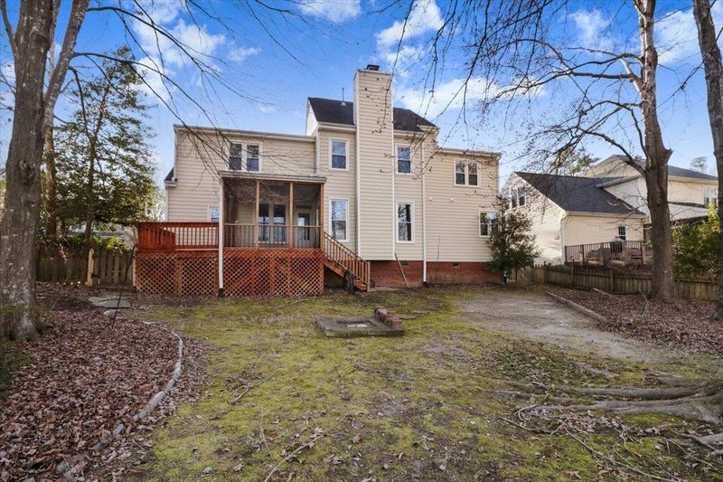 2020 Shadow Creek Dr, Raleigh, NC 27604